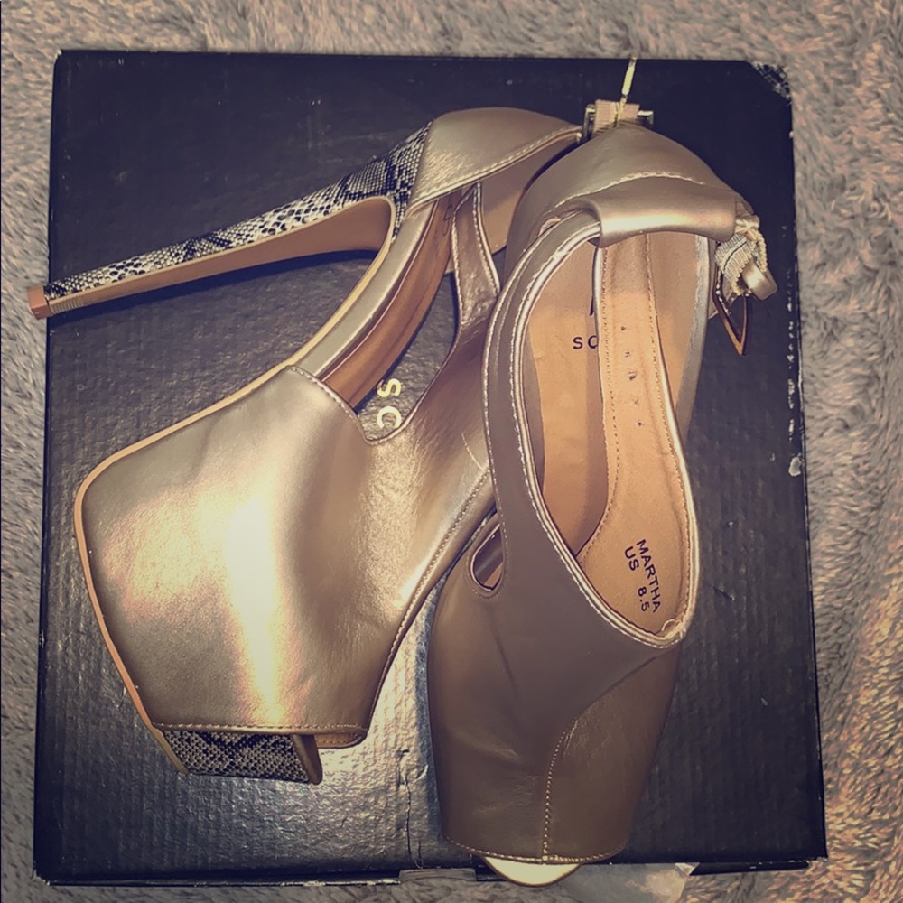 Shoes